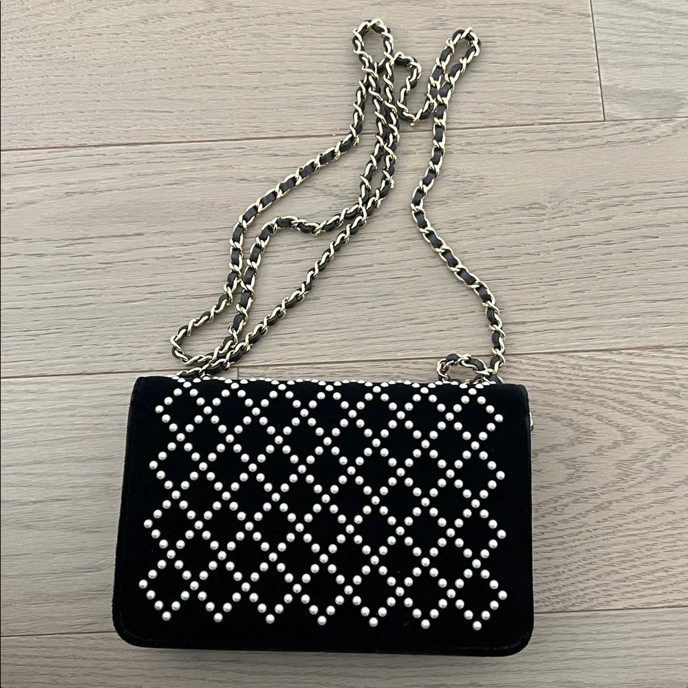 Chanel WOC velvet and pearl - Picture 6 of 6